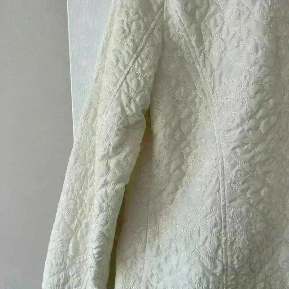 Requirements white jacket - Picture 7 of 8